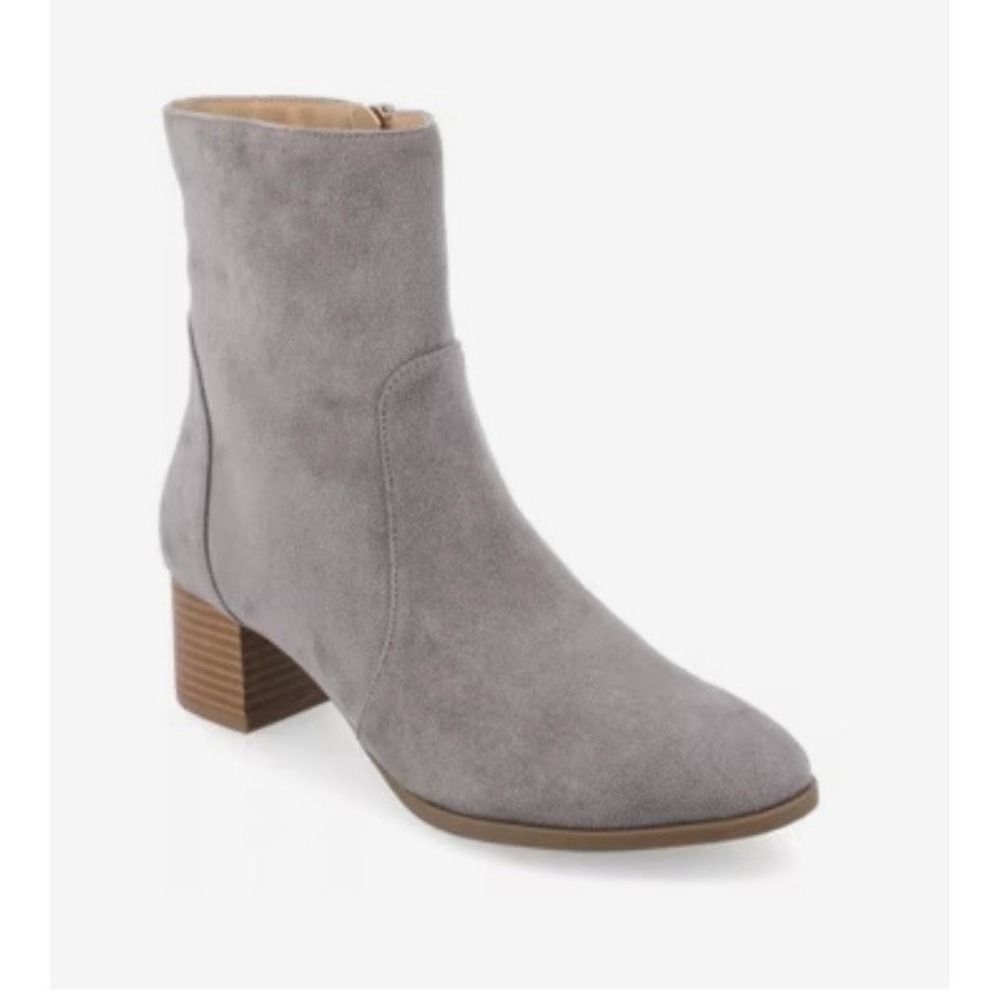 Journee Hayven Grey Bootie Size 7 WD New In‎ Box